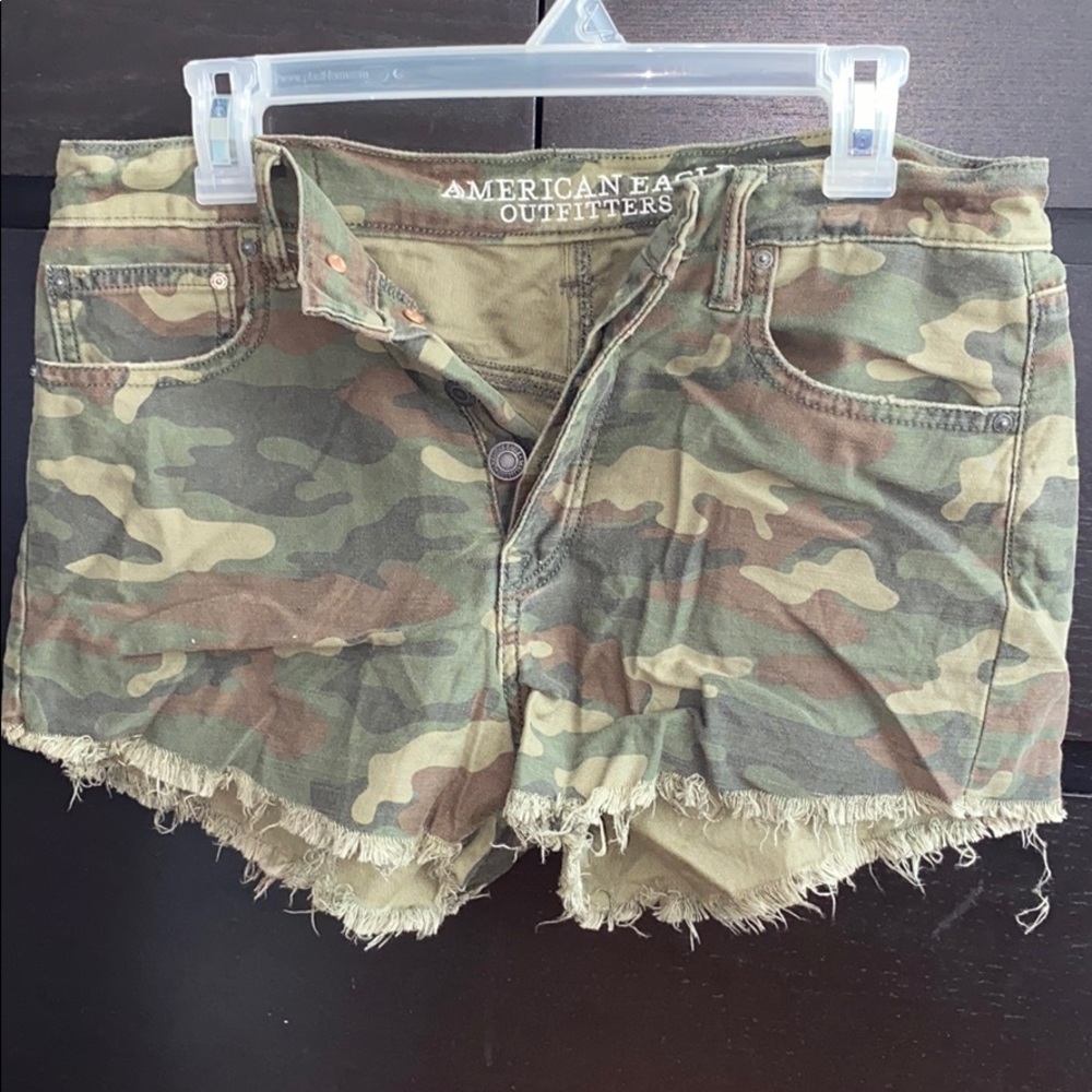 Camouflage/Army Green Distressed Shorts